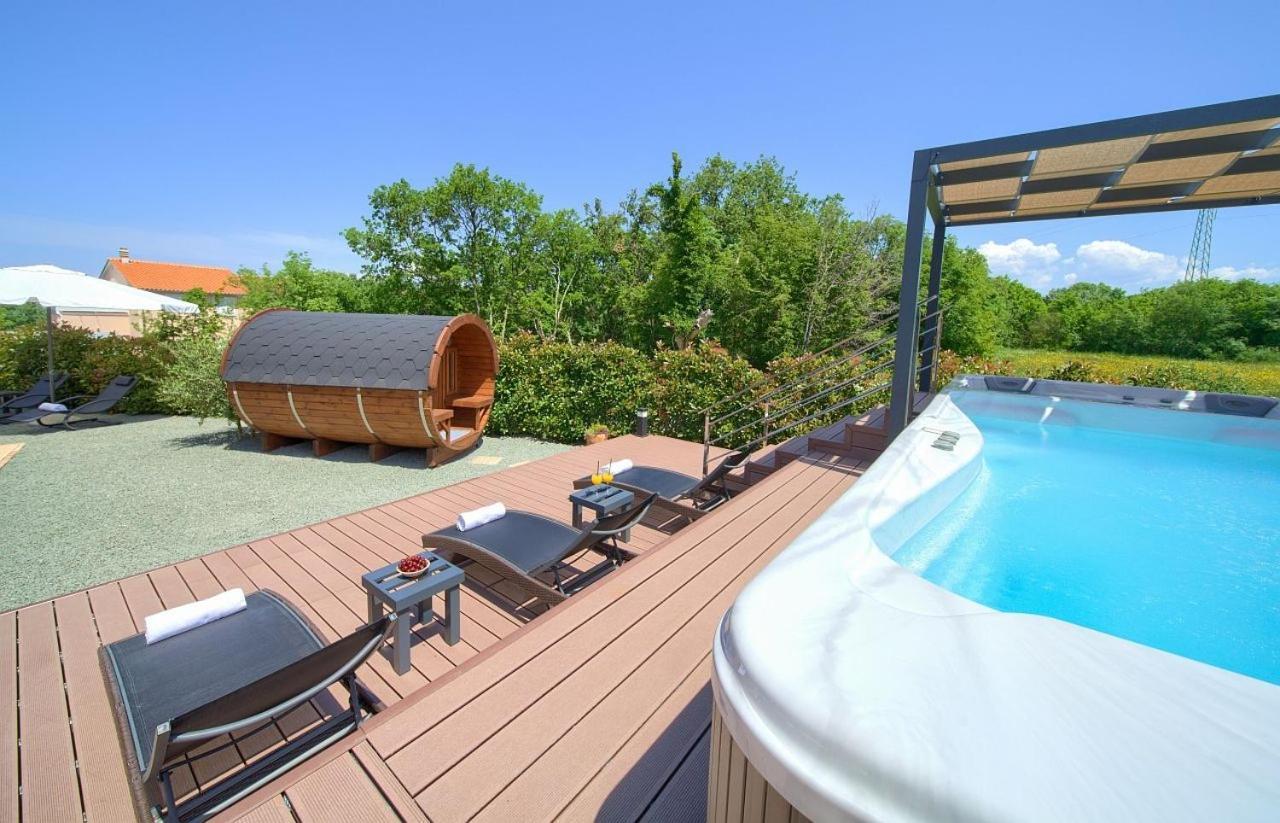 Holiday House Sea & Sun Residence Rasopasno Dış mekan fotoğraf